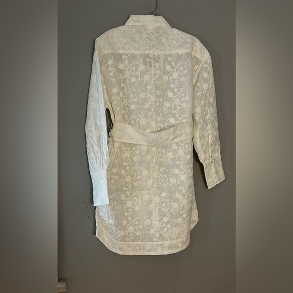 Secret Mission White Embroidered Mini Shirt Dress Belted Size Small - Picture 6 of 7